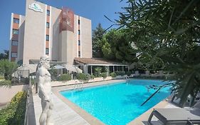 Hotel Campanile Antibes